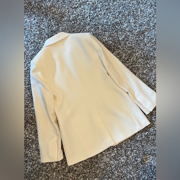 Banana Lido Suit in Transition Cream - Picture 7 of 9